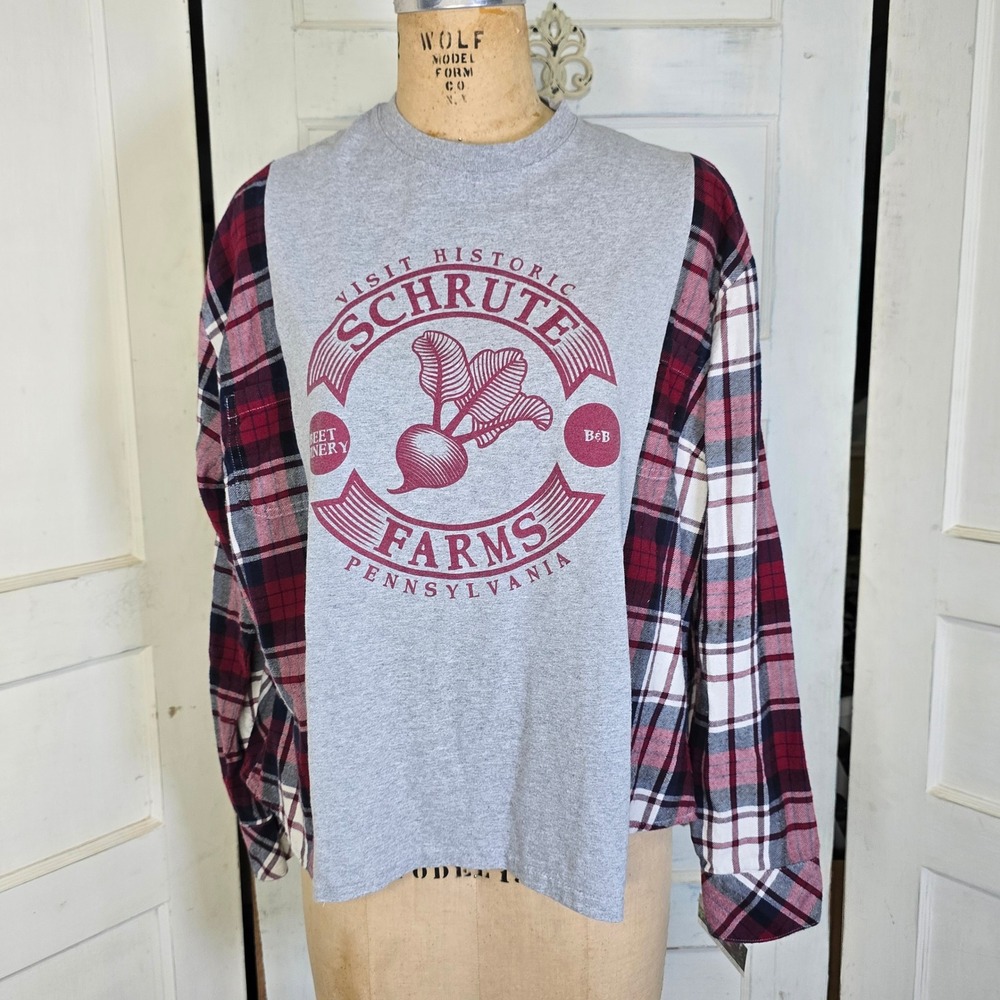 Upcycled Beets‎ grey tshirt burgundy plaid flannel OS